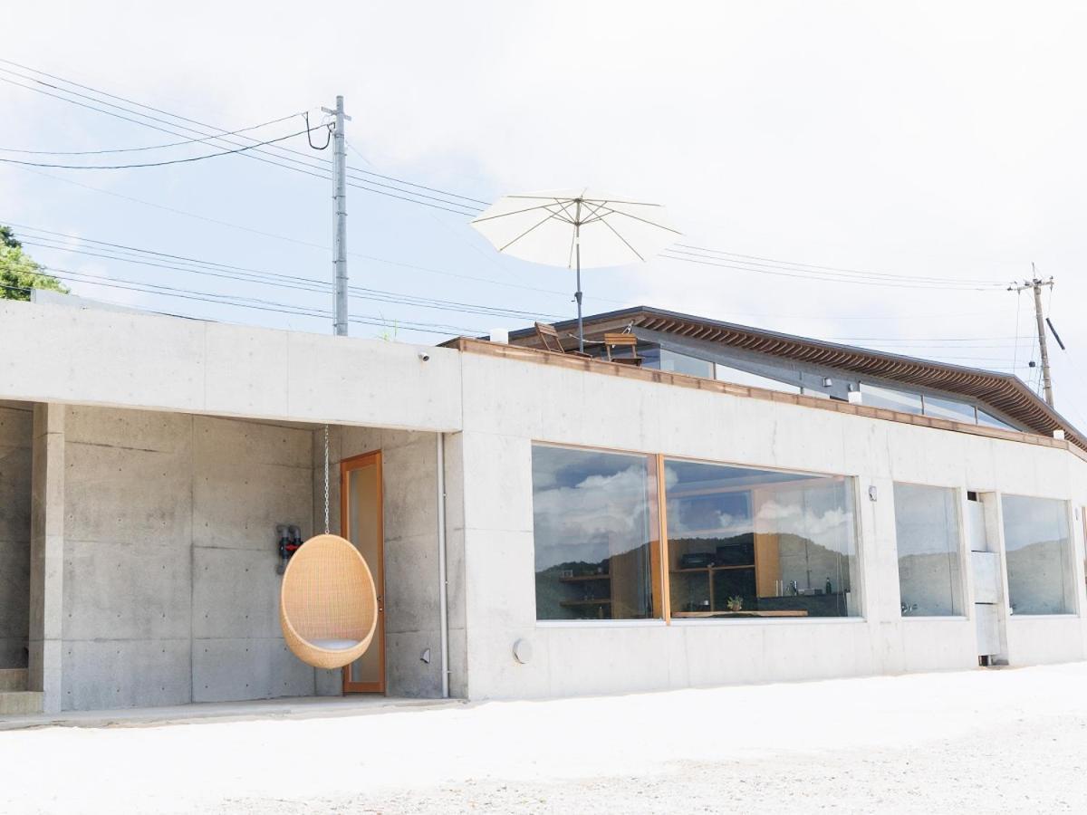 Denpaku The Beachfront Mijora Quần đảo Quần đảo Amami Ngoại thất bức ảnh
